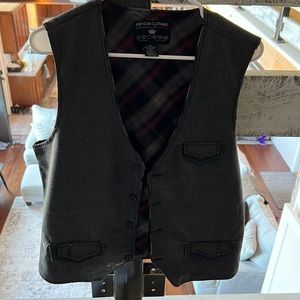 Mens vest size large